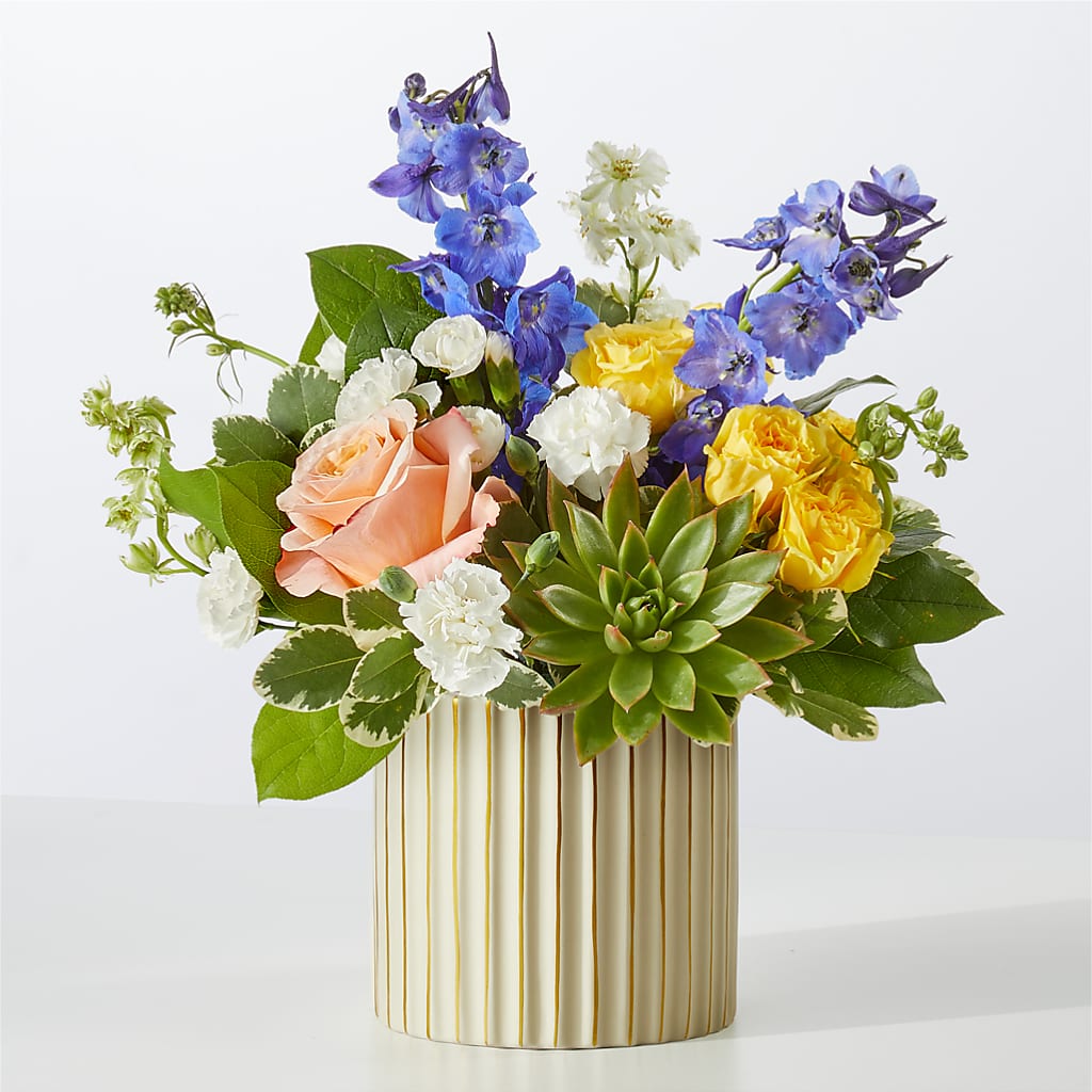 Cobalt Reverie Bouquet – PETERSEN & TIETZ FLORISTS & GREENHOUSES, Waterloo IA