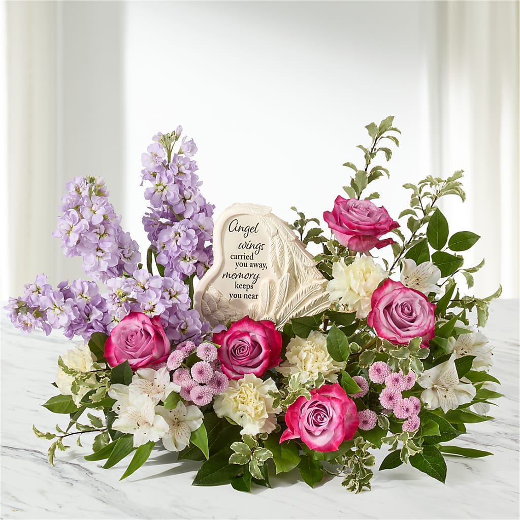 In My Heart Arrangement – PETERSEN & TIETZ FLORISTS & GREENHOUSES, Waterloo IA
