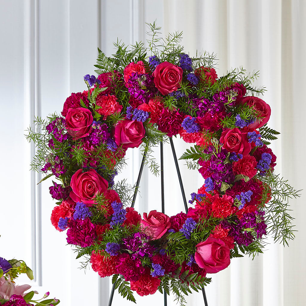 Calming Colors Wreath – PETERSEN & TIETZ FLORISTS & GREENHOUSES, Waterloo IA