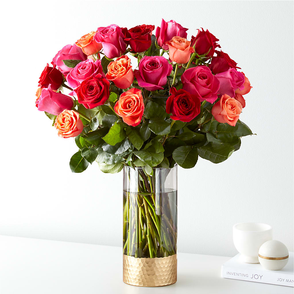 Ever After Rose Bouquet – PETERSEN & TIETZ FLORISTS & GREENHOUSES, Waterloo IA