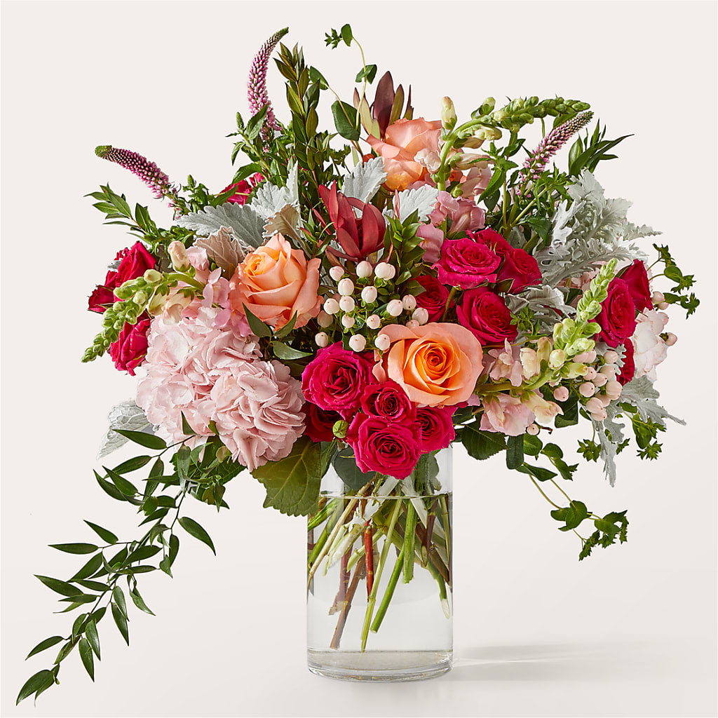 Glitz & Glam Bouquet – PETERSEN & TIETZ FLORISTS & GREENHOUSES, Waterloo IA