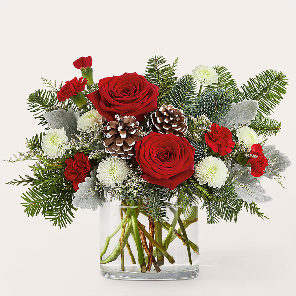 Yule Cheer Bouquet – PETERSEN & TIETZ FLORISTS & GREENHOUSES, Waterloo IA