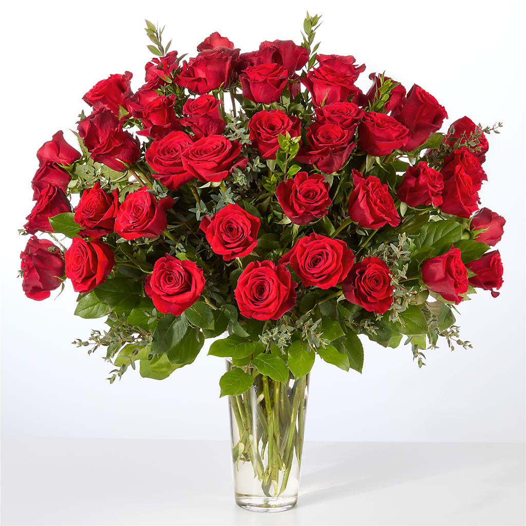 Forever Yours Fifty Stem Red Rose Bouquet – PETERSEN & TIETZ FLORISTS & GREENHOUSES, Waterloo IA