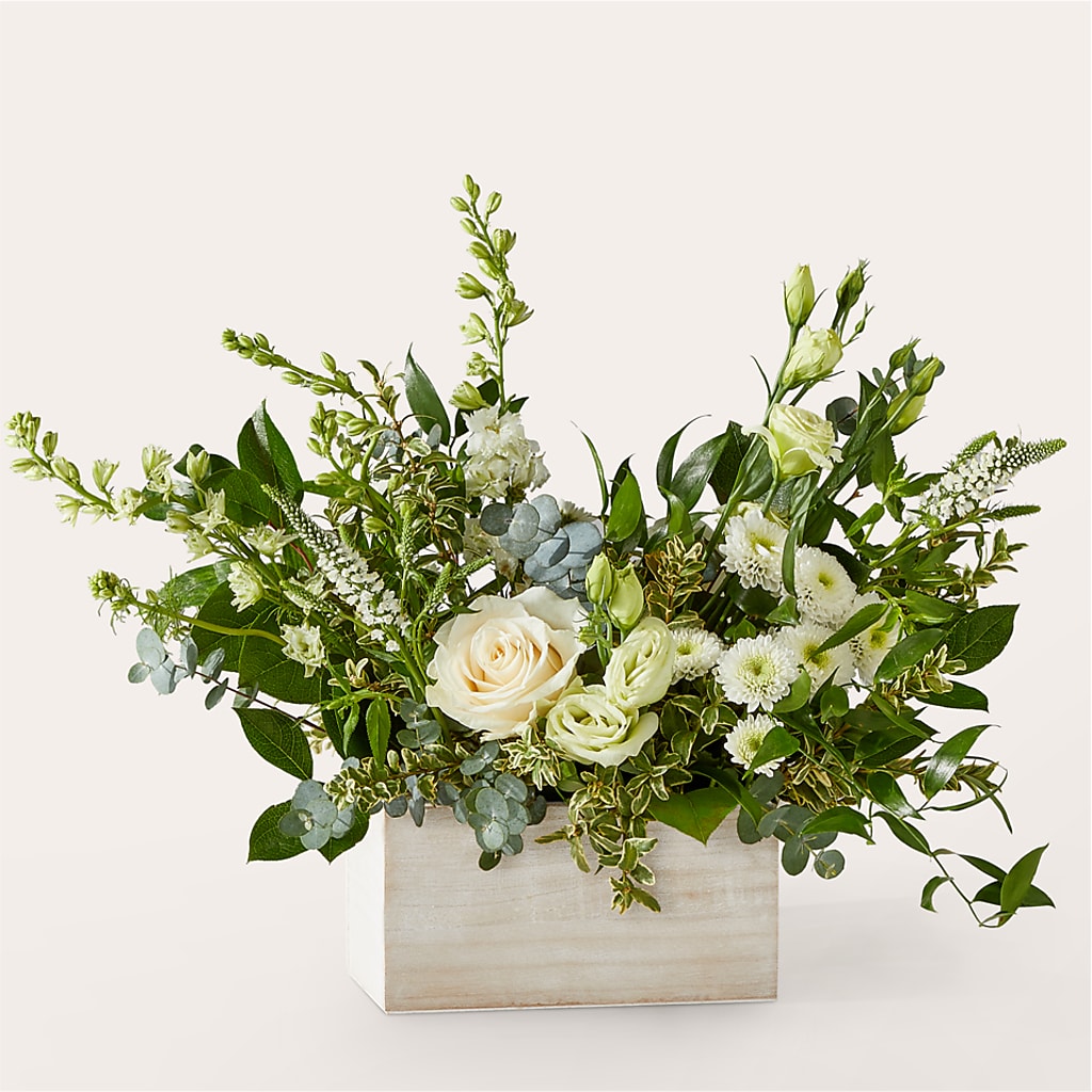 Cashmere Bouquet – PETERSEN & TIETZ FLORISTS & GREENHOUSES, Waterloo IA