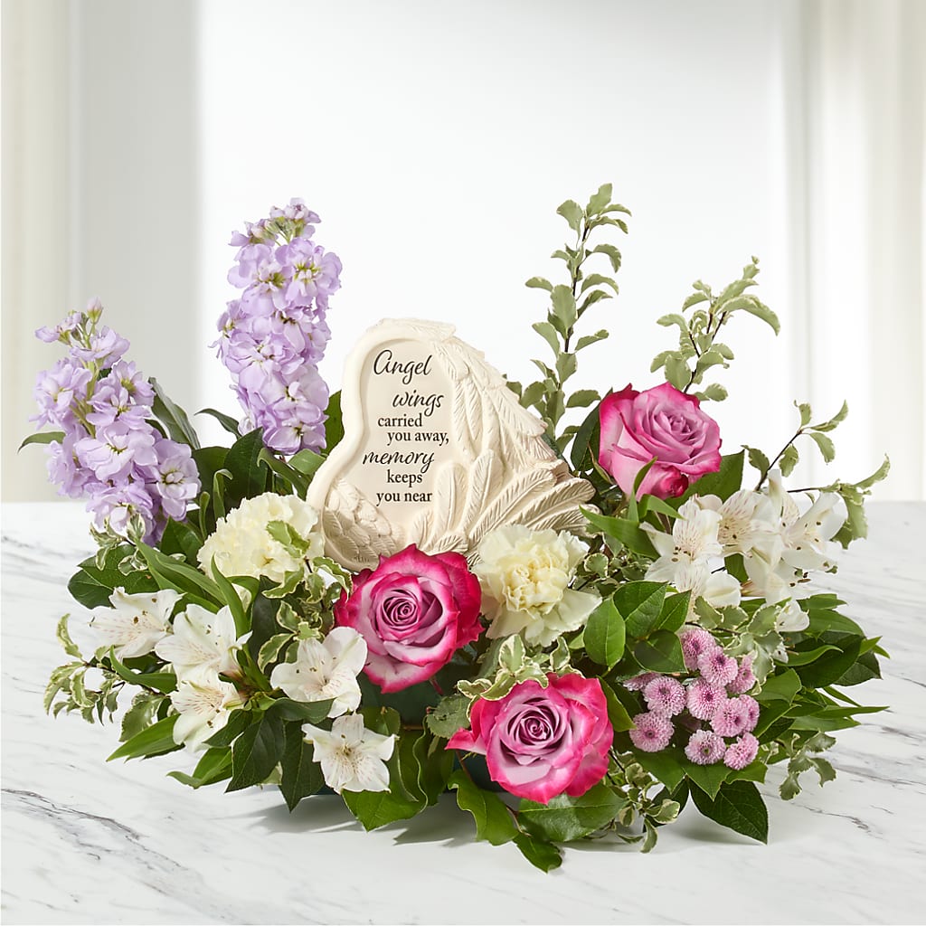 In My Heart Arrangement – PETERSEN & TIETZ FLORISTS & GREENHOUSES, Waterloo IA