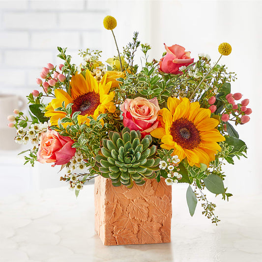 Sunflower Season Bouquet – PETERSEN & TIETZ FLORISTS & GREENHOUSES, Waterloo IA