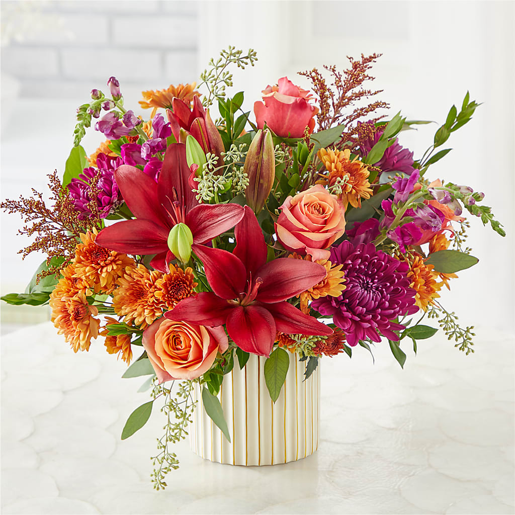 Burgundy Landscape Bouquet – PETERSEN & TIETZ FLORISTS & GREENHOUSES, Waterloo IA