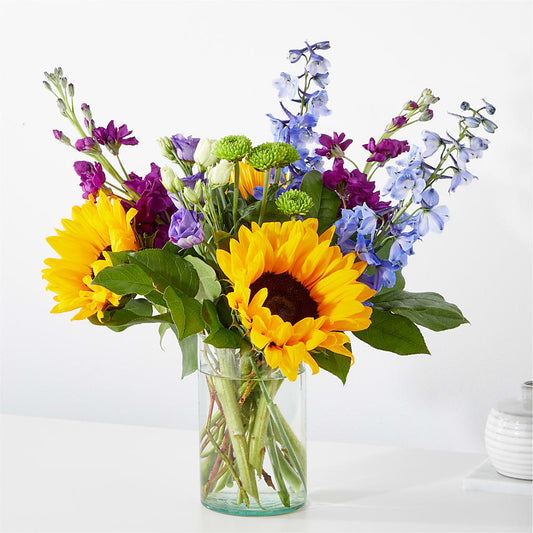 Catching Rays Bouquet – PETERSEN & TIETZ FLORISTS & GREENHOUSES, Waterloo IA