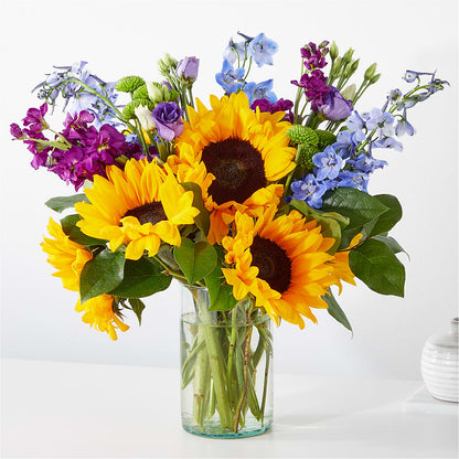 Catching Rays Bouquet – PETERSEN & TIETZ FLORISTS & GREENHOUSES, Waterloo IA