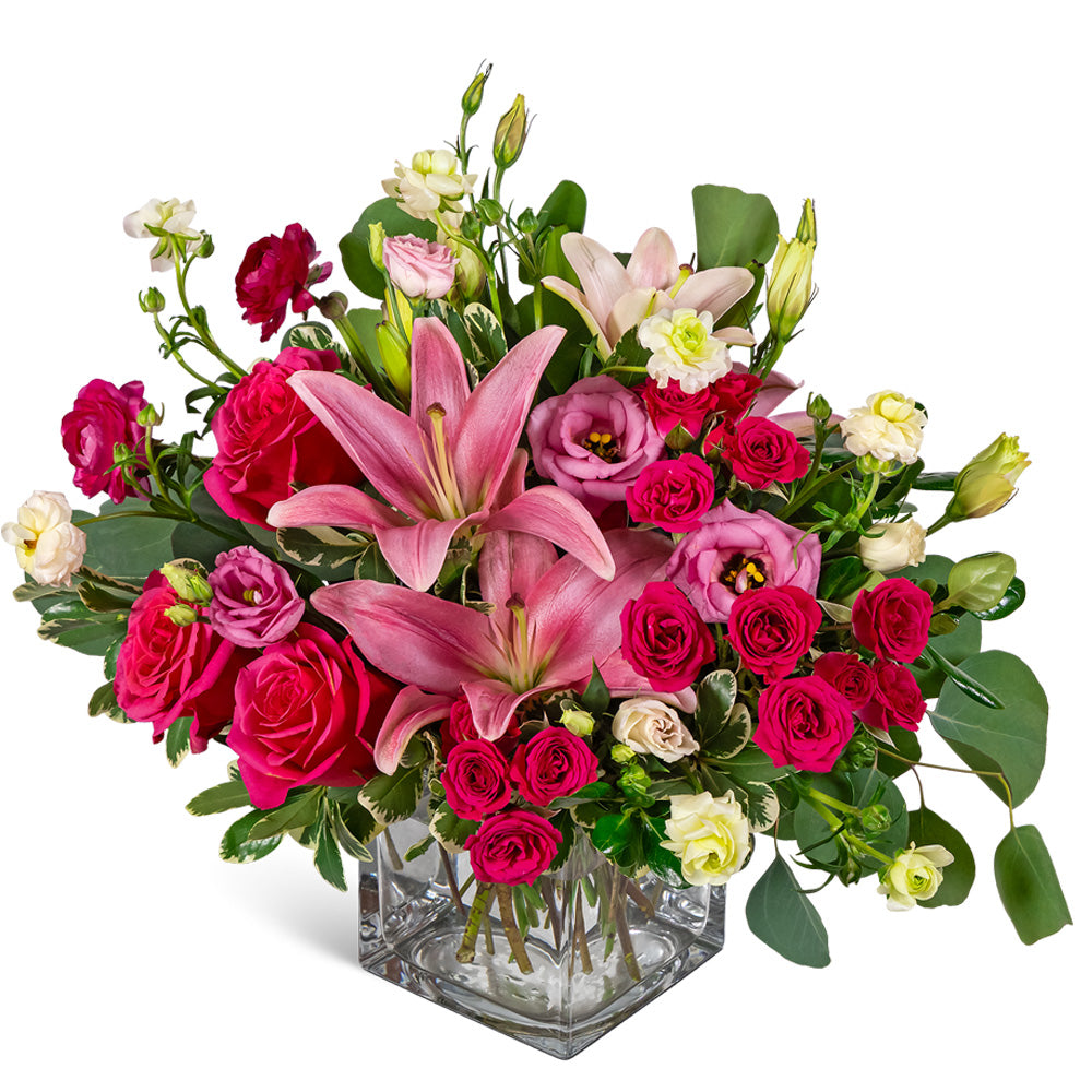 Smitten Lily Garden – PETERSEN & TIETZ FLORISTS & GREENHOUSES, Waterloo IA