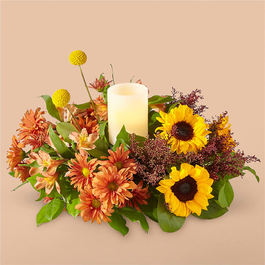 Honey Spark Centerpiece – PETERSEN & TIETZ FLORISTS & GREENHOUSES, Waterloo IA