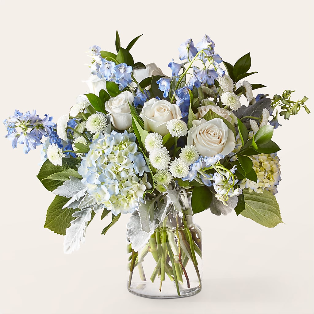 Clear Skies Bouquet – PETERSEN & TIETZ FLORISTS & GREENHOUSES, Waterloo IA