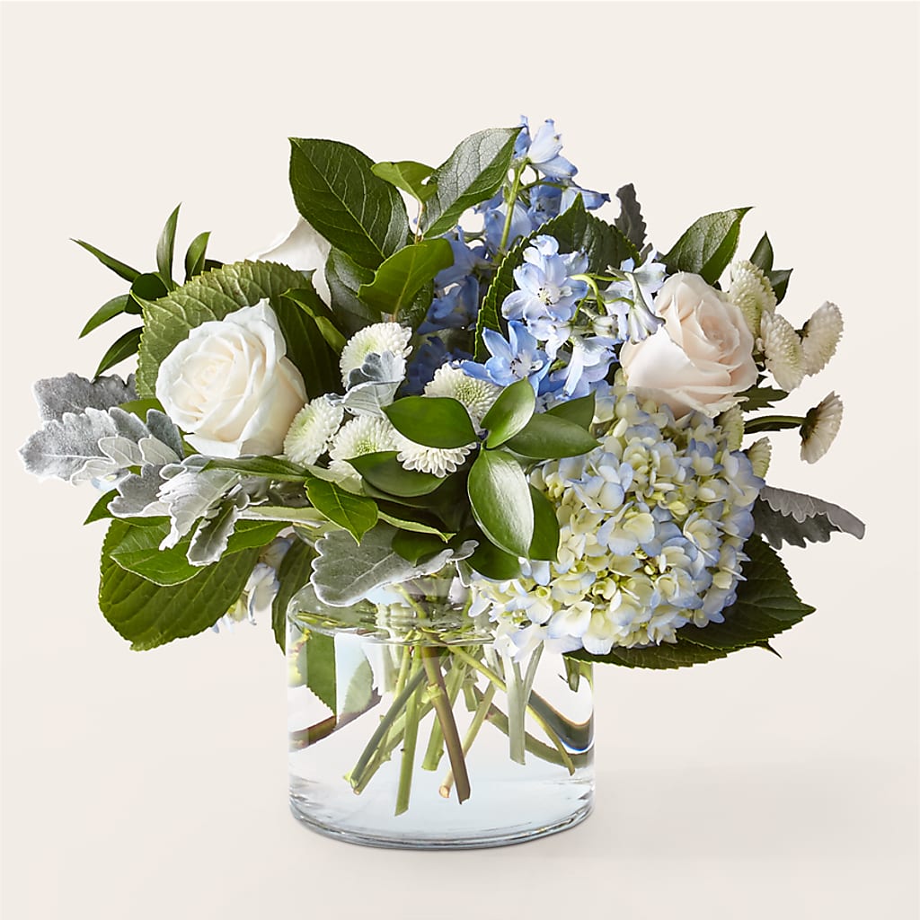 Clear Skies Bouquet – PETERSEN & TIETZ FLORISTS & GREENHOUSES, Waterloo IA