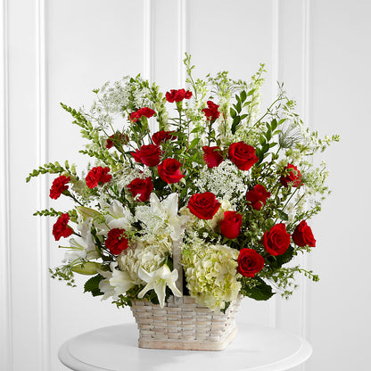 In Loving Memory Arrangement – PETERSEN & TIETZ FLORISTS & GREENHOUSES, Waterloo IA