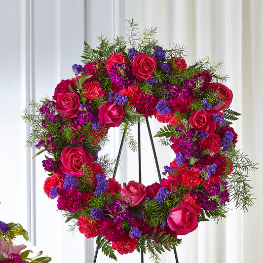 Calming Colors Wreath – PETERSEN & TIETZ FLORISTS & GREENHOUSES, Waterloo IA