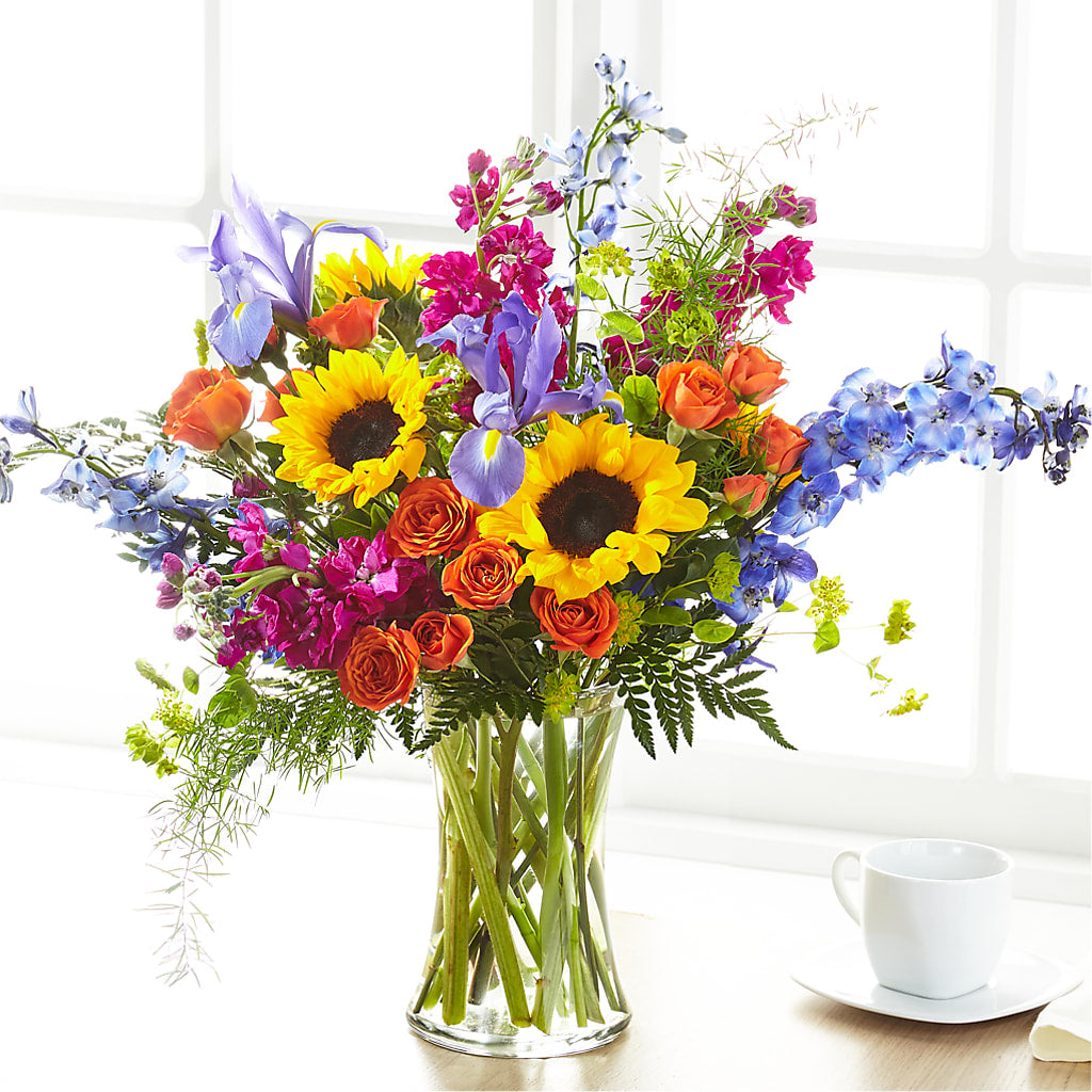 Rays of Life Bouquet – PETERSEN & TIETZ FLORISTS & GREENHOUSES, Waterloo IA