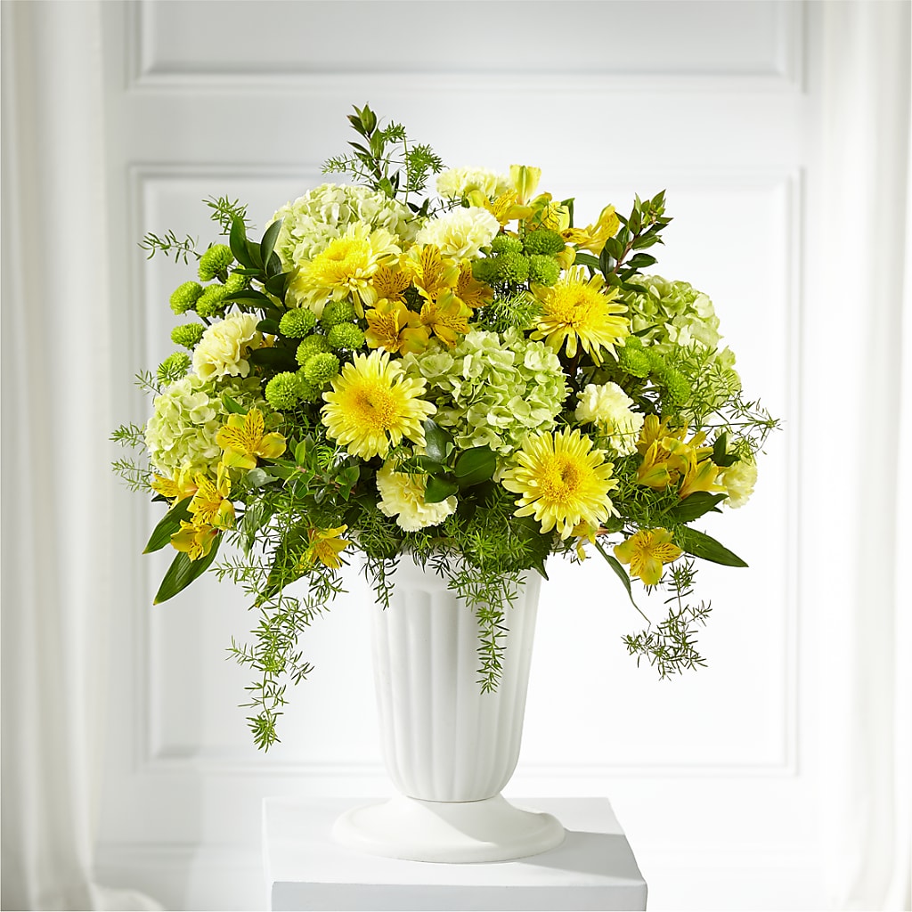 Beloved Blessings Arrangement – PETERSEN & TIETZ FLORISTS & GREENHOUSES, Waterloo IA
