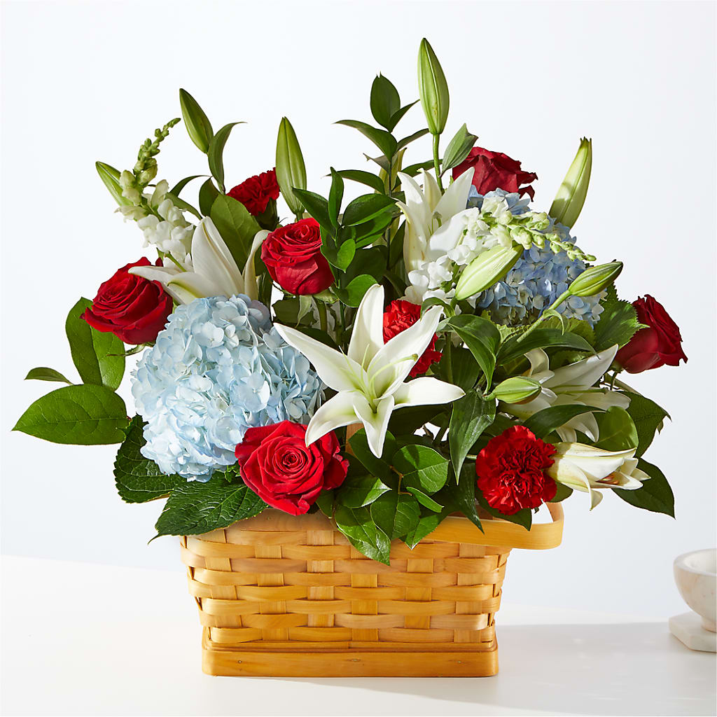 Greater Glory Basket – PETERSEN & TIETZ FLORISTS & GREENHOUSES, Waterloo IA