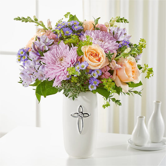 Divine Gift Bouquet – PETERSEN & TIETZ FLORISTS & GREENHOUSES, Waterloo IA