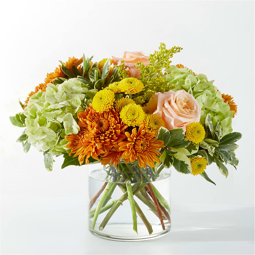 Fall Foliage Bouquet – PETERSEN & TIETZ FLORISTS & GREENHOUSES, Waterloo IA
