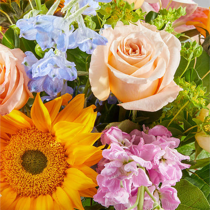 Dreamy Meadows Bouquet – PETERSEN & TIETZ FLORISTS & GREENHOUSES, Waterloo IA