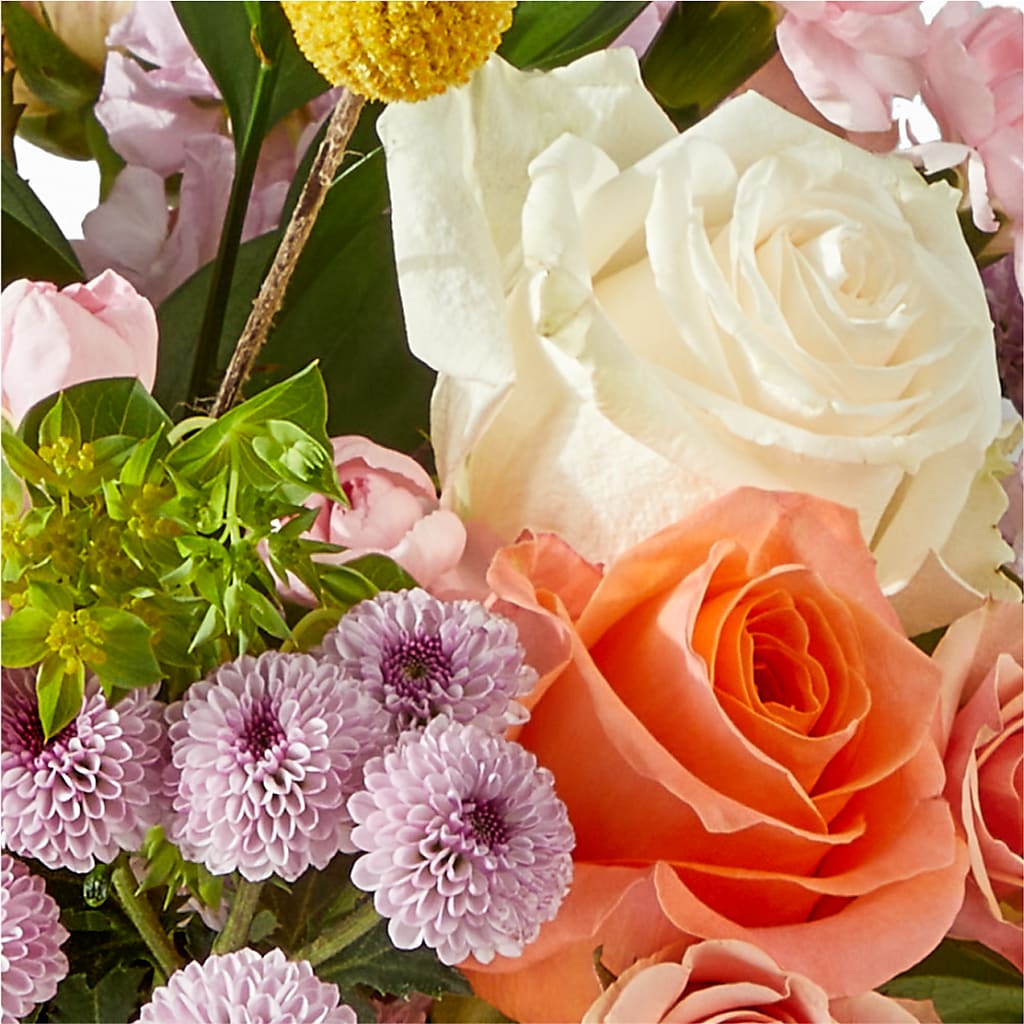 French Market Bouquet – PETERSEN & TIETZ FLORISTS & GREENHOUSES, Waterloo IA