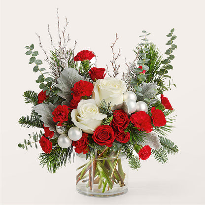 Trimming the Tree Bouquet – PETERSEN & TIETZ FLORISTS & GREENHOUSES, Waterloo IA
